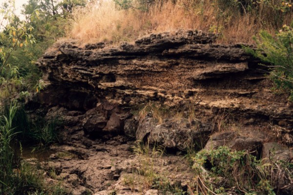 Intra-basaltic sediments on Merri Creek at Ohearns Road, Somerton, Victoria, Australia