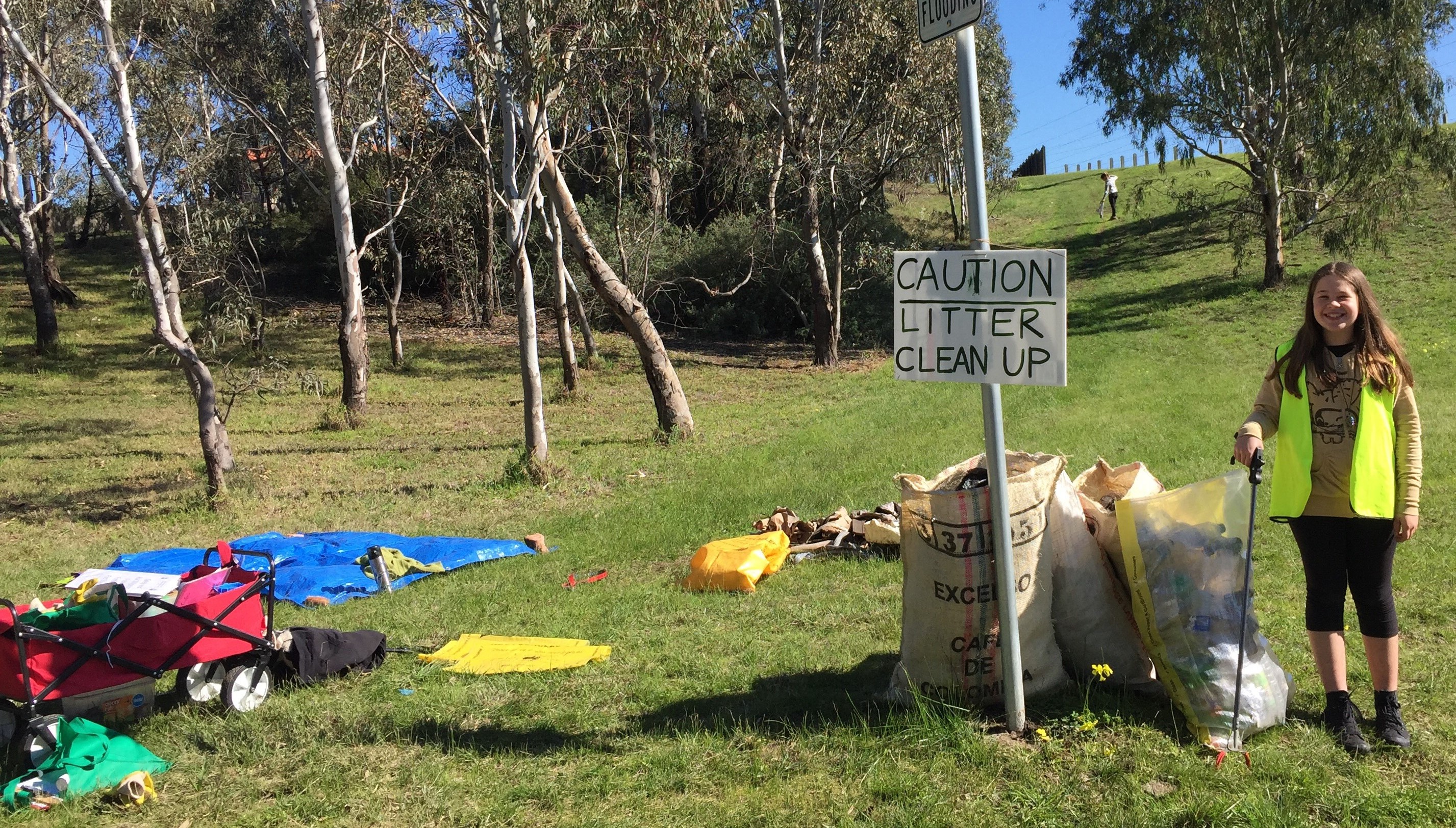 FamilyLitterCleanUpFawkner2019